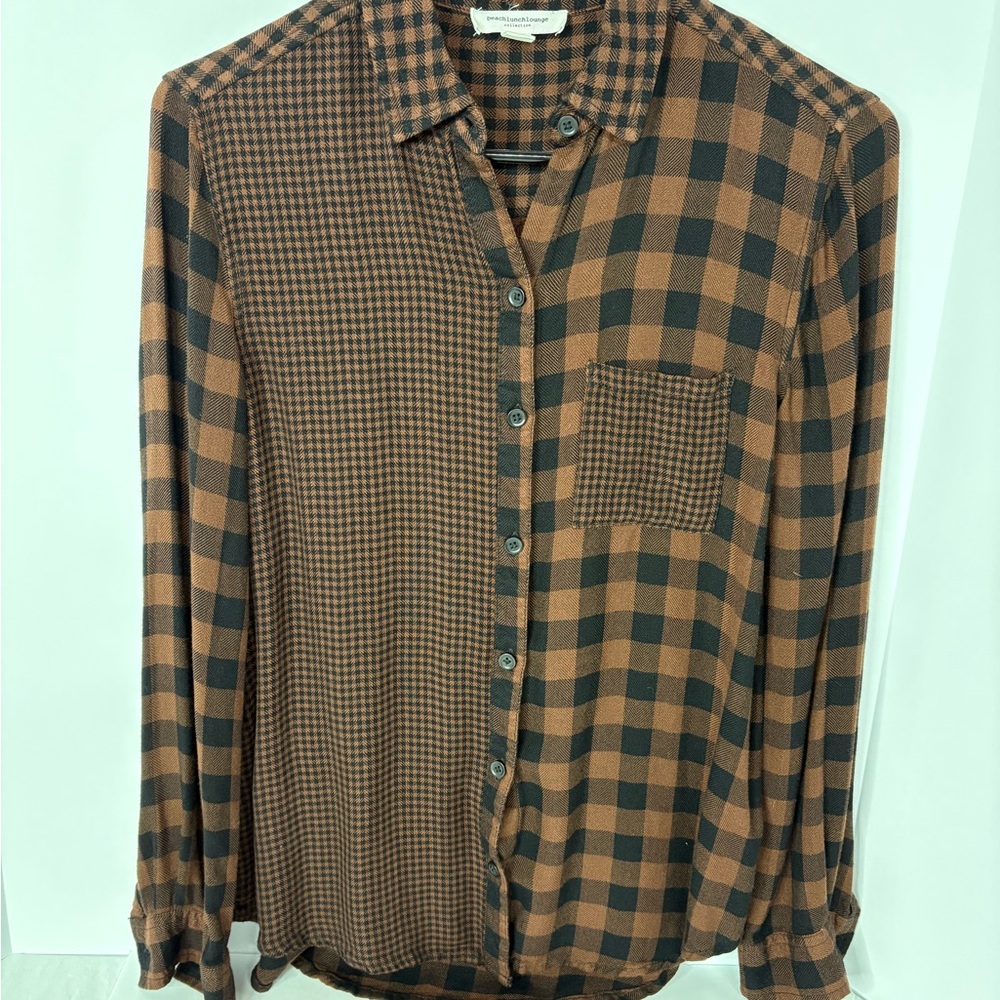 beachlunchlounge Women's Brown and Black Checkered Button Down Shirt